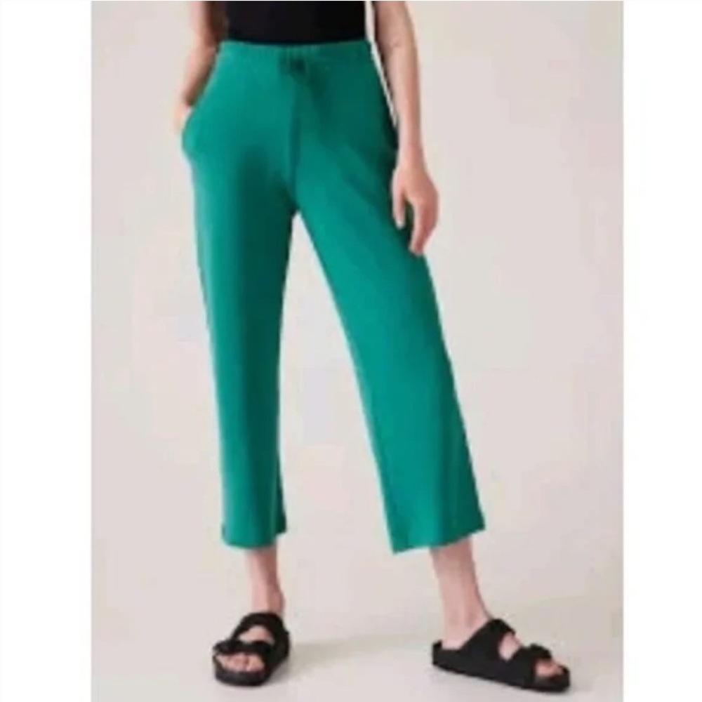 Athleta Women's Echo Wide Crop Pant size 14 NWT